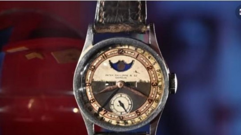 Ora e perandorit të fundit kinez shitet me çmim rekord 
