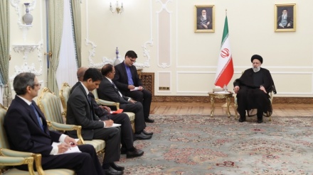  Raisi: Irani dhe India duhet të luajnë një rol më efektiv në rendin e ri botëror