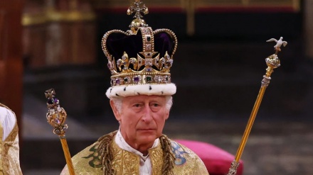  عوام کے لئے کفایت شعاری اور بادشاہ کے لئے شہ خرچی، برطانوی عوام میں بڑھتا غم و غصہ