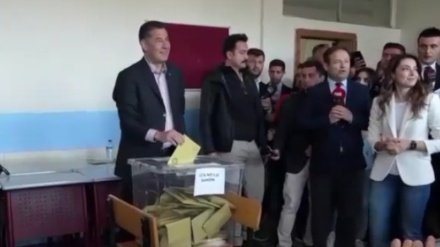 Türkiyə kimi seçəcək?