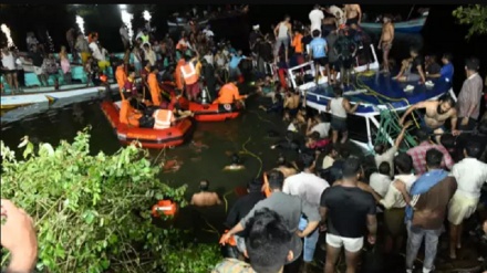 ہندوستان: ریاست کیرالا میں کشتی الٹ گئی، 22 افراد ہلاک