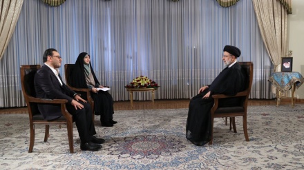 خارجہ پالیسی، سعودی عرب، مصر، جامع ایٹمی معاہدے، پابندیوں اور ملک میں ہوئے بلووں کے حوالے سے صدر ایران کی اہم گفتگو