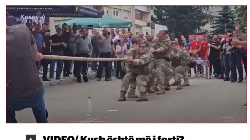 Kush është më i forti? Protestuesit serbë dhe ushtarët amerikanë të KFOR-it ‘ndeshen’ në tërheqje litari 