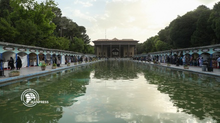 اصفہان: چہل ستون محل بنا ایرانی دستکاری کا میزبان