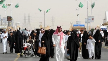 سعودی عرب میں غیر ملکیوں کی تعداد کتنی ہے؟