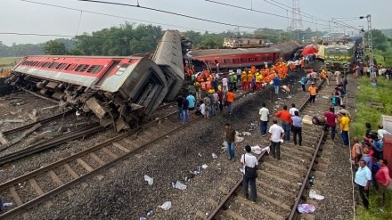 ہندوستان؛ اڈیشہ ٹرین حادثہ میں ہلاک و زخمی ہونے والوں کی تعداد 1200 کے قریب پہنچ گئی