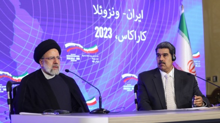 اقتصادی شعبے میں مضبوط ہونا، پابندیوں کو غیر مؤثر بنانے کی بہترین راہ: صدر ایران