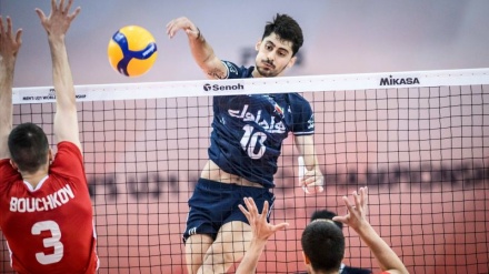 İran voleybol üzrə dünya çempionatinin yarimfinalinda