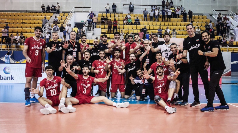 İranın gənc voleybolçuları dünyanın zirvəsində dayandılar