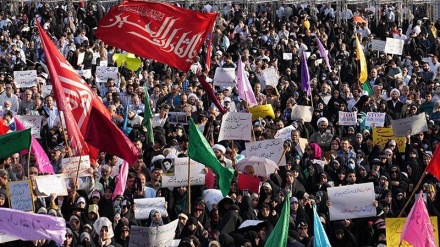 تہران،عفت اور  حجاب کےقومی دن کی مناسبت سے عوامی اجتماع