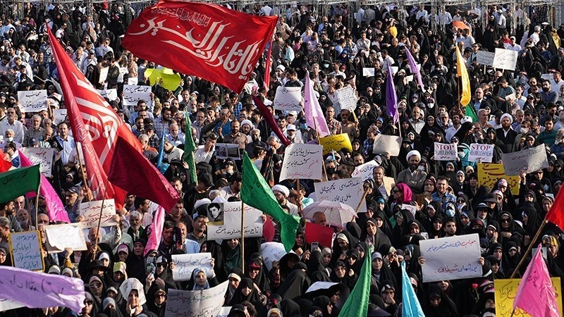 تہران،عفت اور  حجاب کےقومی دن کی مناسبت سے عوامی اجتماع