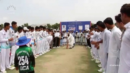 رقابت بین باشگاهی کریکت بین چهل و هشت تیم در ننگرهار آغاز شده است.