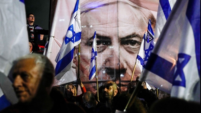 اسرائیل میں متنازع بل کی منظوری کے بعد حالات خراب، دھرنا اور بھوک ہڑتال