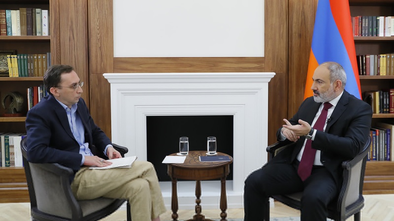 “İran və Türkiyə bizim qonşumuzdur, amma Rusiya və ABŞ belə deyil”