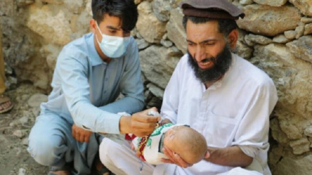 افغانستان کې د پولیو د مثبتو پېښو پر زیاتېدو اندېښنه