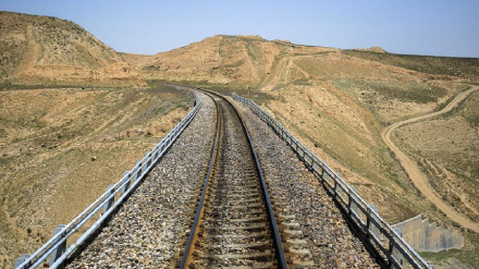 تهران ته د اوسپنې پټلۍ د ادارې د مشر سفر 