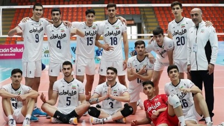 İranın U-19 voleybol komandası dünya çempionatında ikinci oldu