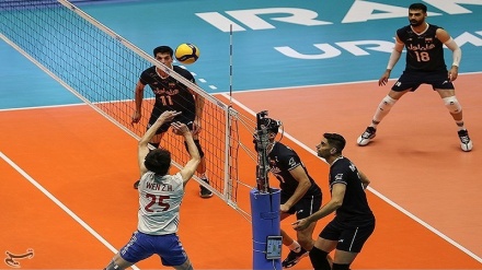 والیبال کے ایشیائی مقابلوں میں ایران کی دوسری پوزیشن