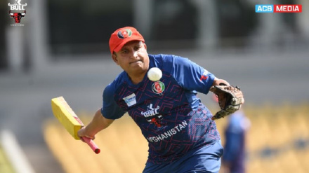 کرېکټ بورډ: میلپ پرادیپ کمار میوادا د افغان ملي لوبډلې د توپوهنې نوی روزونکی شو