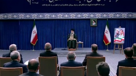 Müəzzəm Rəhbər: 