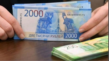 روس اور قطر کا مقامی کرنسیوں میں تجارت کا فیصلہ، ڈالر کو ایک اور جھٹکا
