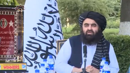 د کرکټ له لوبغاړو سره د بهرنیو چارو د چارسمبالي وزیر لیدنه