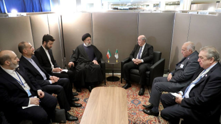 Predsjednik Alžira: Sankcije su učinile Iran moćnom zemljom