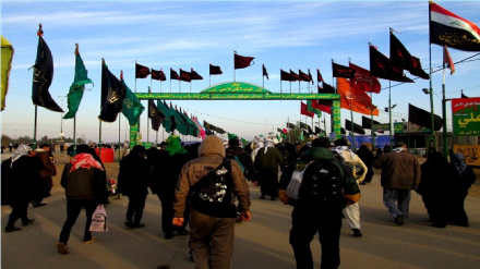 په نجف کې د امام حسین ع د زیارت د زیارت کوونکو حال احوال