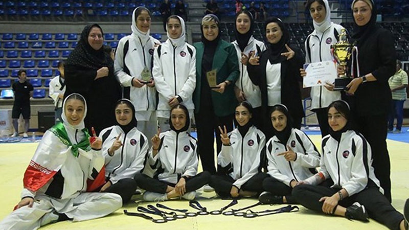 İranın qız taekvondoçuları Asiyanın zirvəsində dayandılar