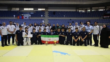 تائیکوانڈو ایشین مقابلوں میں ایران کی خاتون کھلاڑیوں کا پہلا مقام