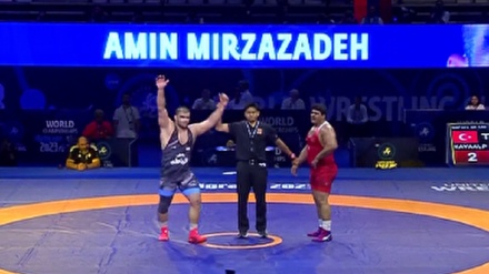 Ə. Mirzəzadə yunan-roma güləşində dünya çempionu oldu