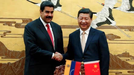 ونزوئلا کے صدر سرکاری دورے پر چین پہنچ گئے