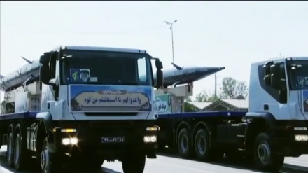نمایشی سەربازیی هێزە چەکدارەکانی ئێران 
