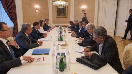 ایران اور روس کی ایٹمی ایجنسی کے سربراہان کی ملاقات