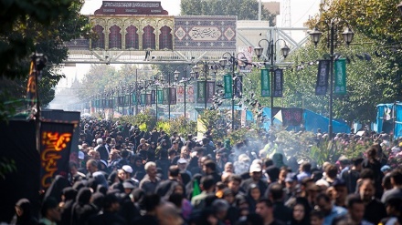 تہران میں اربعین پیدل مارچ 