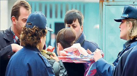 په فرانسه کې د اسلام ضد کړنو دوام 