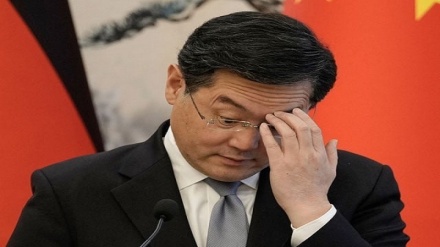 چین کے سابق وزیر خارجہ امریکی ایجنٹ کا شکار ہوگئے