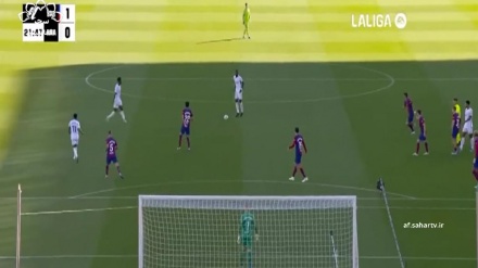 پیروزی کهکشانی ها در خانه بارسلونا