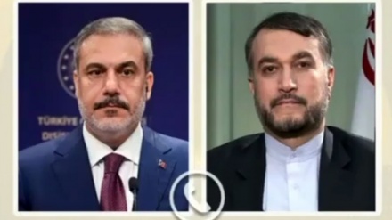 ڕاوێژی وەزیرانی دەرەوەی ئێران و تورکیا سەبارەت بە گۆرانکارییەکانی فەلەستین