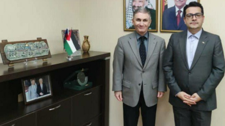 İran və Fələstin səfirləri Bakıda görüşdü 
