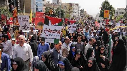 ایران کی فضا فلسطینی عوام کی حمایت اور غاصب صیہونی حکومت کے خلاف نعروں سے گونج اٹھی (ویڈیو)