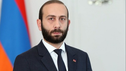 Ararat Mirzoyan: Biz sülh gündəliyimizə əməl etməkdə davam edirik