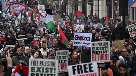 لندن میں فلسطینیوں کی حمایت میں بڑے پیمانے پر مظاہرے(ویڈیو)