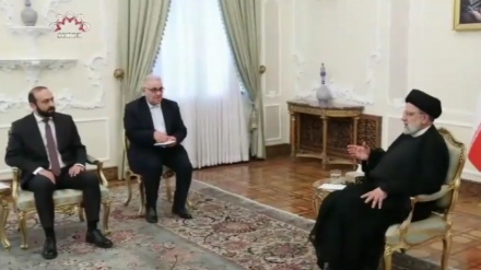 İran prezidenti Ermənistanın Xarici İşlər Nazirini qəbul etdi