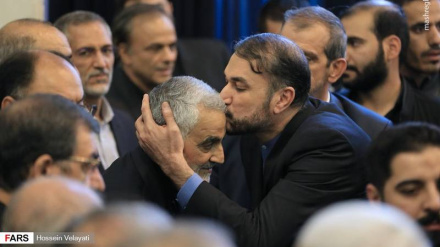 Şəhid general Süleymani beynəlxalq sülhün ən layiqli simvoludur