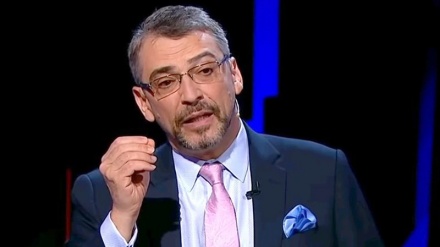 Sionist araşdırmaçı Əliyevi təriflədi