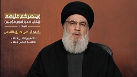 نبردی مشروع تر از نبرد فلسطین در مقابل صهیونیست وجود ندارد