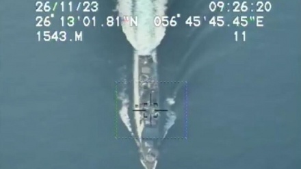 Iranska mornarica nadgledala američki nosač aviona u regionalnim vodama