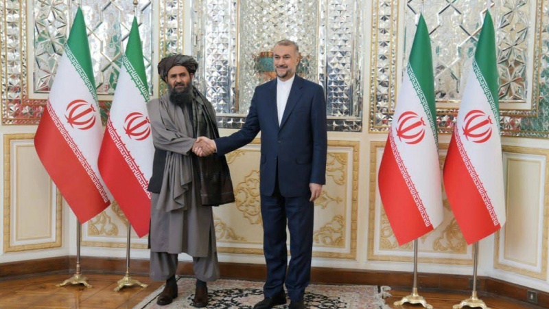 ملا برادر با وزیر خارجه ایران دیدار کرد