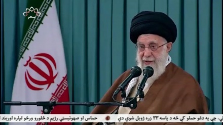 دیدار رهبرانقلاب اسلامی ایران با ورزشکاران این کشور